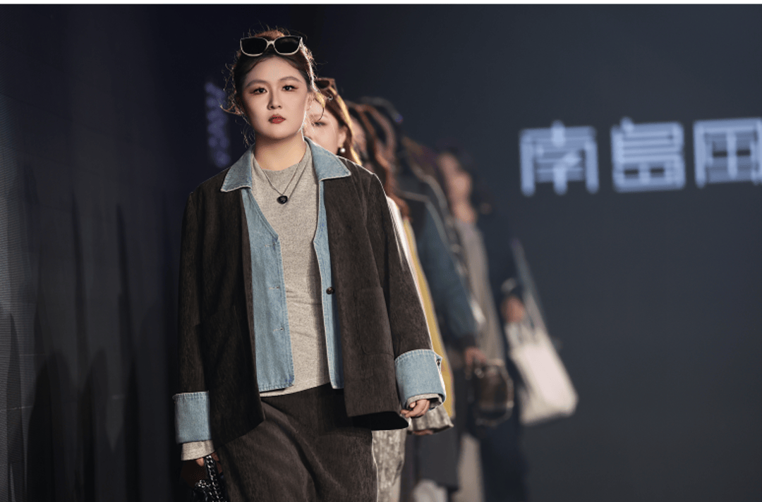 非遗惊艳、萌娃抢镜、大码模特出圈<strong></p>
<p>虚拟币EDU最新消息</strong>!南京国际时尚周看点太密