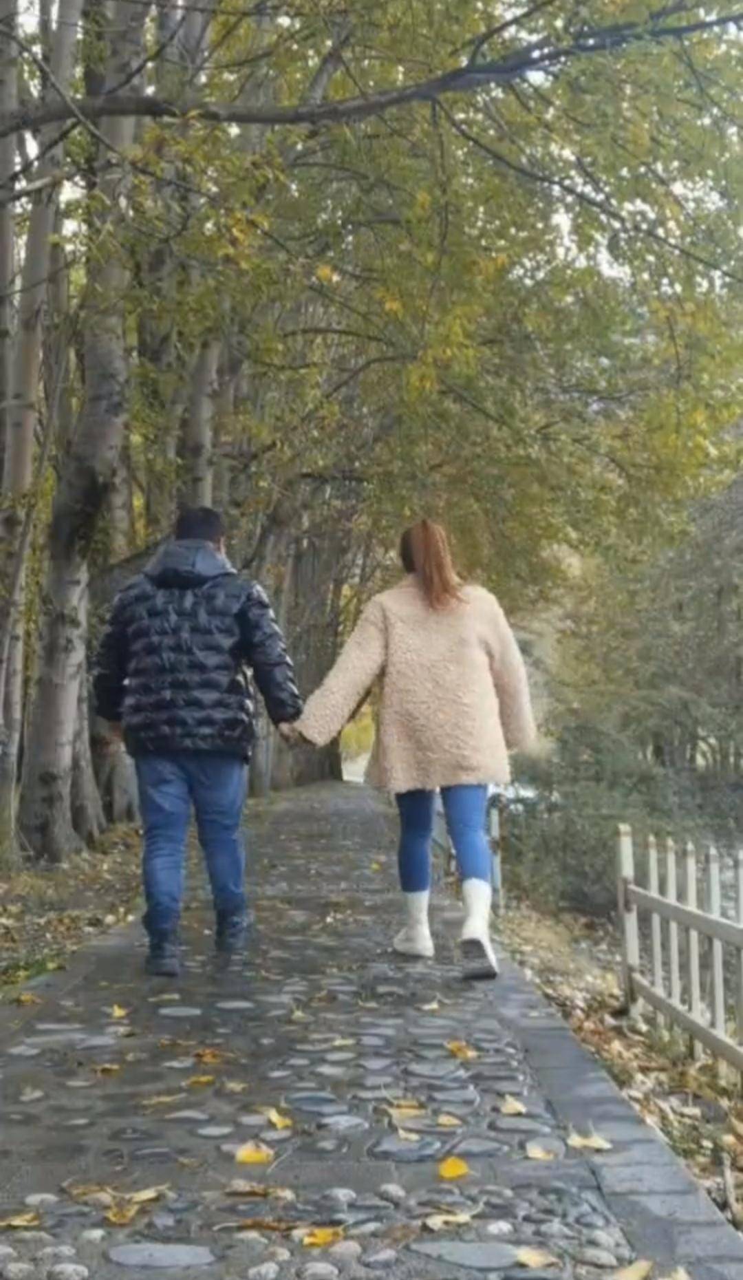 30岁小伙确诊渐冻症两年去世：妻子曾“卖房救夫”称不后悔<strong></p>
<p>虚拟币飞机群</strong>，其父多年前患此病去世