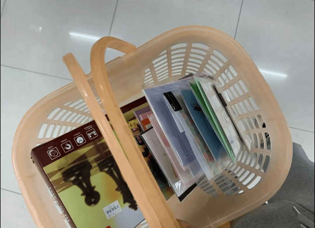 再见！陪伴深圳人26年<strong></p>
<p>虚拟币飞机群</strong>，突然宣布将正式歇业！网友：童年回忆没了