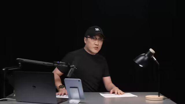 王自如曝格力高管工资7位数<strong></p>
<p>虚拟币PHB</strong>，再回应“不看工资条”