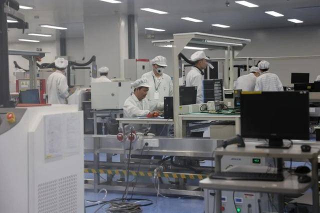 正式投用<strong></p>
<p>虚拟币PHB</strong>!成都新增一座“芯”基地