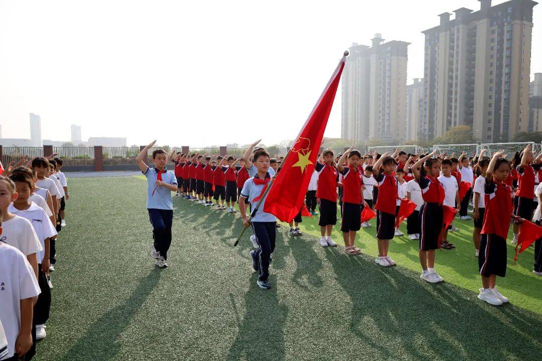 <strong></p>
<p>虚拟币PHB</strong>我县各级少先队组织开展“强国复兴有我 争当新时代好少年”建队日主题活动