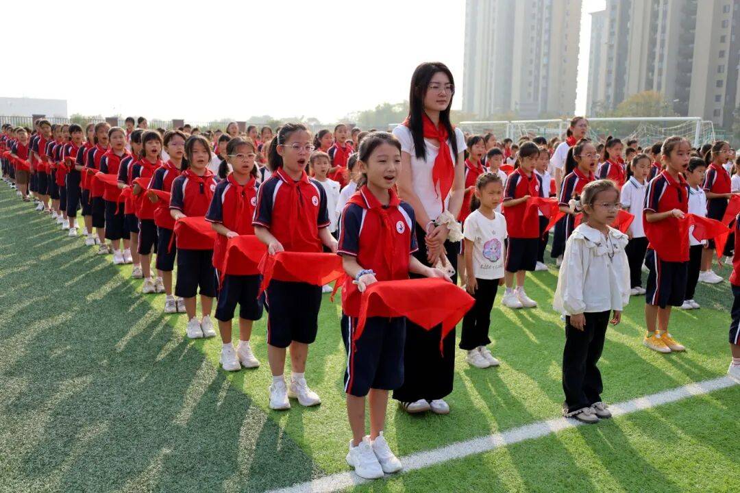 <strong></p>
<p>虚拟币PHB</strong>我县各级少先队组织开展“强国复兴有我 争当新时代好少年”建队日主题活动