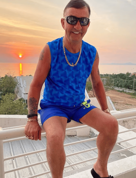 英国男子土耳其车祸去世<strong></p>
<p>虚拟币b单位</strong>，女儿称治疗期间医院威胁他们捐出父亲一器官