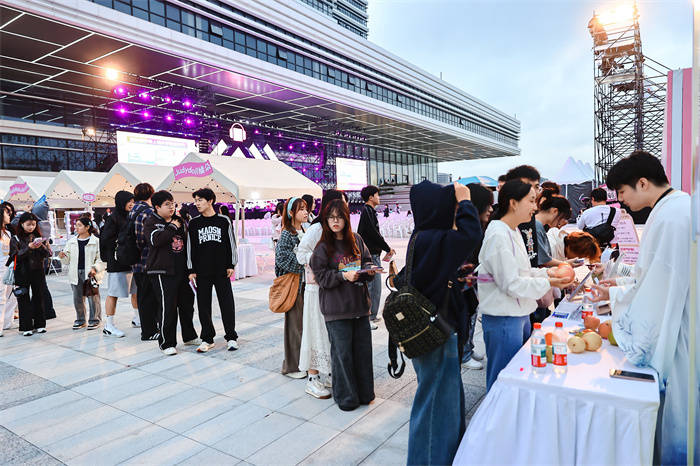 活力唱响青春经济<strong></p>
<p>虚拟币数量扩容20000倍</strong>，第四届青春上海大学生音乐节绽放南上海科创中心