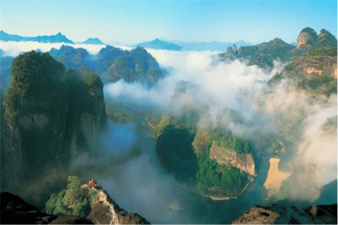 为什么年轻人迷上了爬山？ | 秋高气爽<strong></p>
<p>虚拟币magic</strong>，是时候出发了→