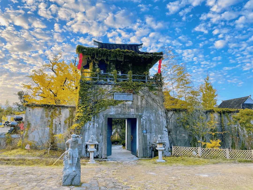 为什么年轻人迷上了爬山？ | 秋高气爽<strong></p>
<p>虚拟币magic</strong>，是时候出发了→