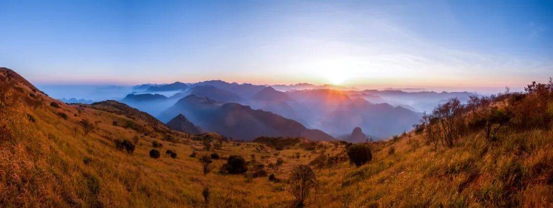 为什么年轻人迷上了爬山？ | 秋高气爽<strong></p>
<p>虚拟币magic</strong>，是时候出发了→