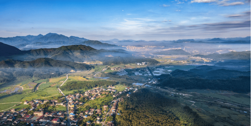 为什么年轻人迷上了爬山？ | 秋高气爽<strong></p>
<p>虚拟币magic</strong>，是时候出发了→