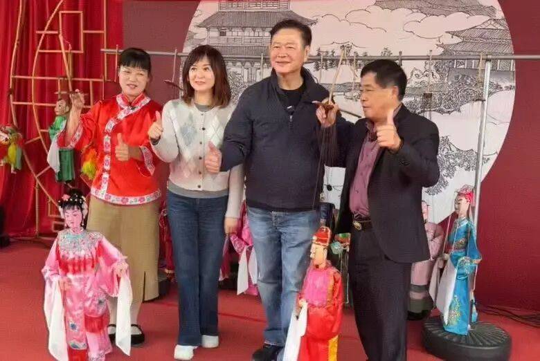 台湾人<strong></p>
<p>虚拟币spell</strong>，难道不是中国人？