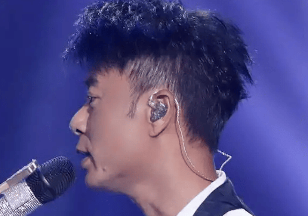 把陈粒“引爆”的耳返<strong></p>
<p>虚拟币KBOX</strong>，为啥让这么多歌手又爱又恨