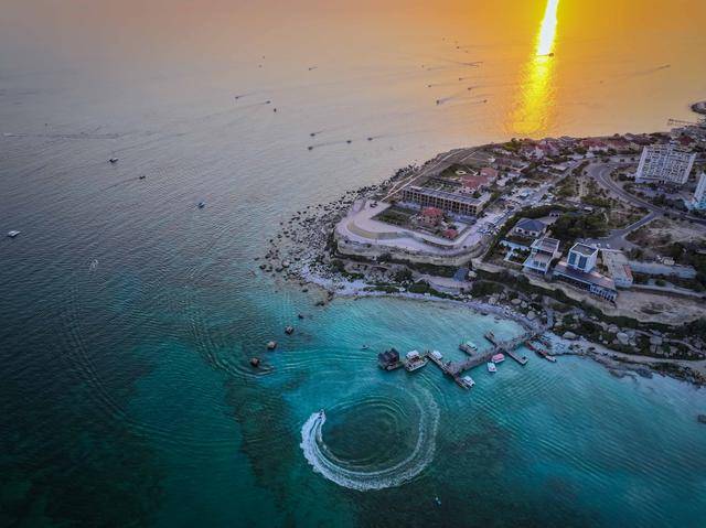 青年说 | 到中亚<strong></p>
<p>防范虚拟币炒作风险</strong>，奔赴一场激动人心的“探秘”