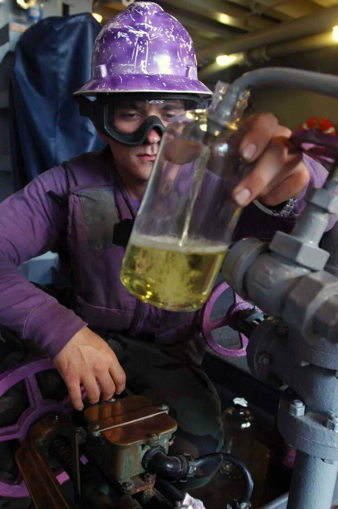 美海军在南海连摔两架飞机<strong></p>
<p>虚拟币dsg</strong>，因电磁攻击？中国军号发文