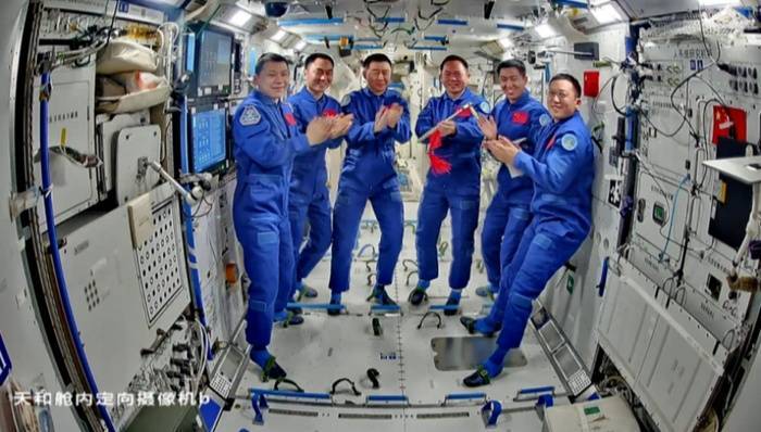 疑似遭空间微小碎片撞击<strong></p>
<p>虚拟货币换人民币比例</strong>，神舟二十号返回任务将推迟进行