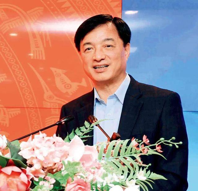 一年半，阮维玉四次晋升