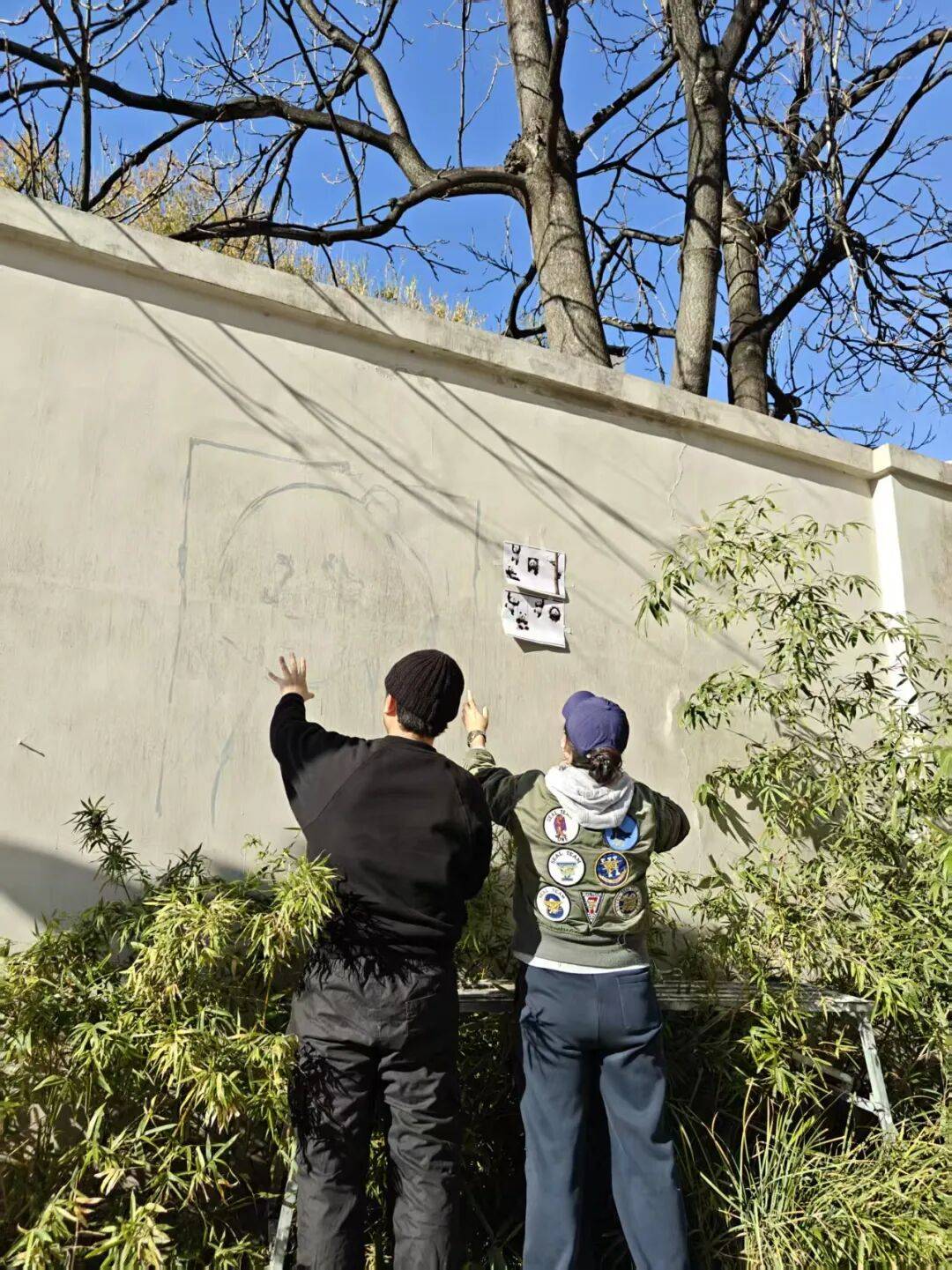 “颜值”出圈 天津和平区独山路这面彩绘墙“亮”<strong></p>
<p>虚拟币单位t</strong>了