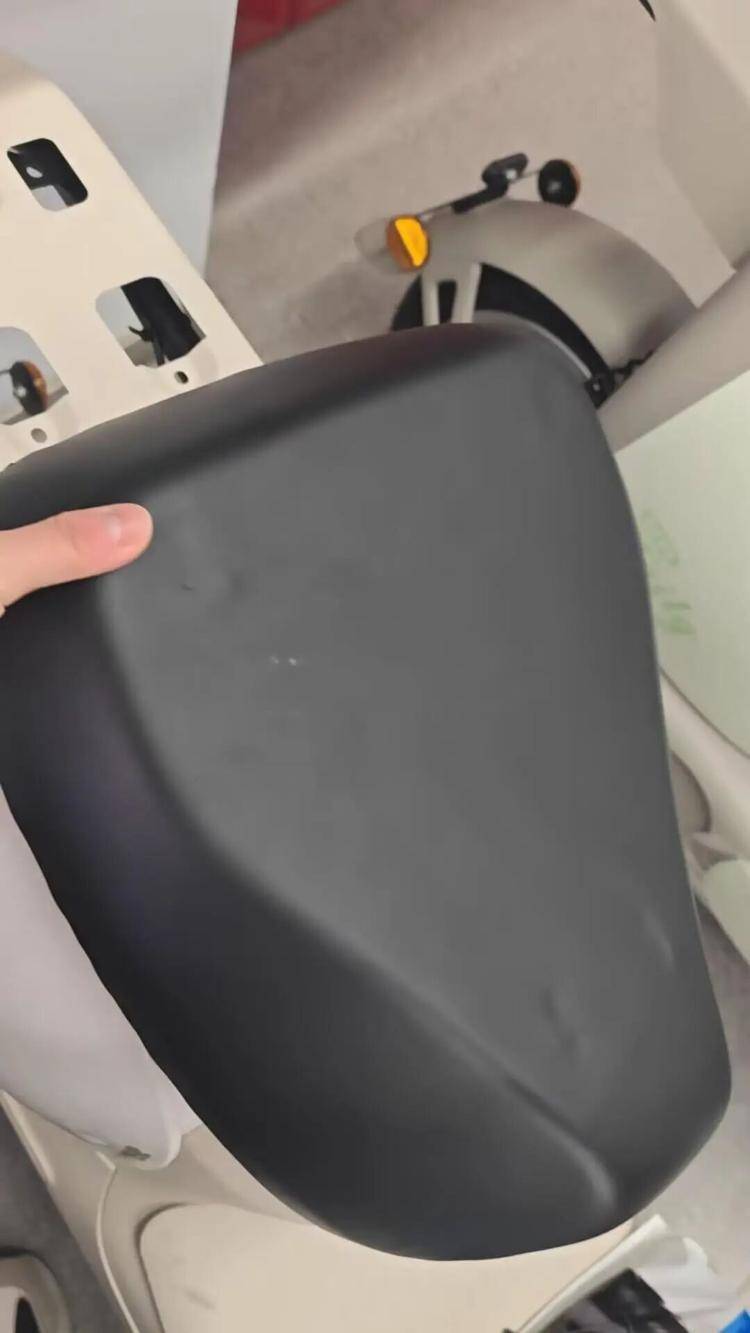 冬天冻屁股夏天烫屁股<strong></p>
<p>有价值被低估的虚拟币</strong>？台铃电动车疑用“金属坐垫”引热议