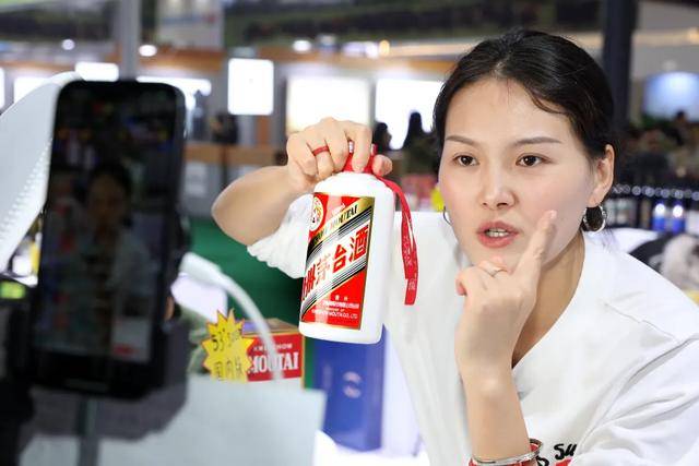 飞天茅台快逼近1499元<strong></p>
<p>虚拟币做生态</strong>了