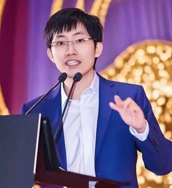 梁文锋炒股日赚1亿<strong></p>
<p>虚拟币tdg</strong>，段永平直言 “没人打得过他”！