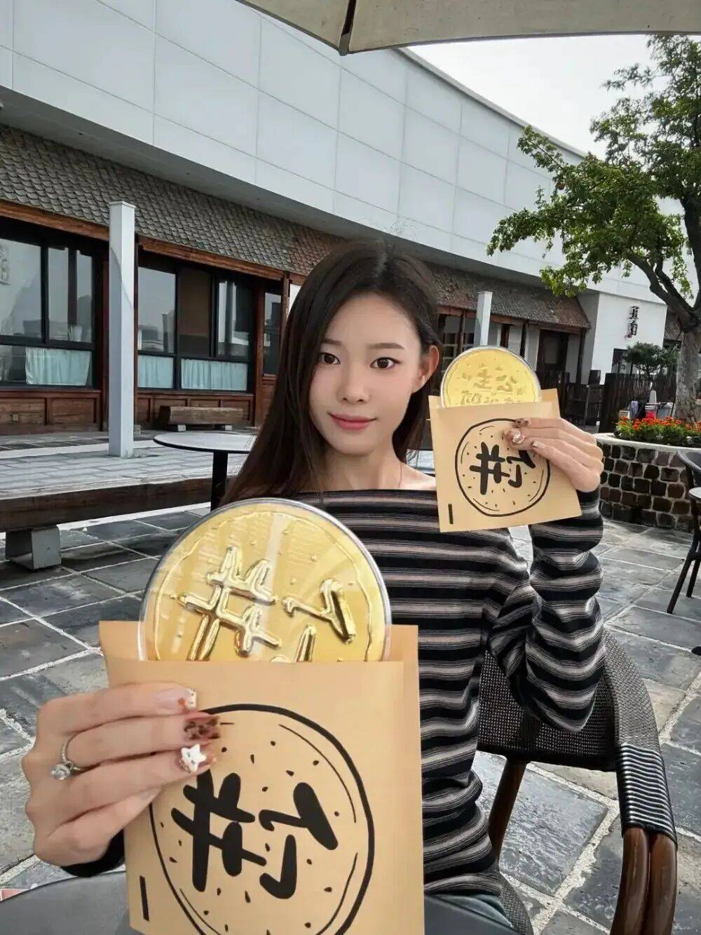 潮汕老板卖0.1克黄金<strong></p>
<p>虚拟币CP</strong>，今年已进账62亿